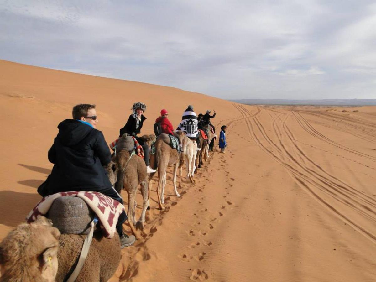 Erg Chebbi Camp Hotel Merzouga Ngoại thất bức ảnh